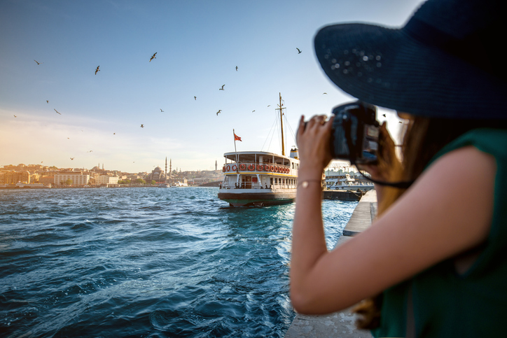 Araçla Seyahat Planı Yapanlar İçin Feribot Fiyatları ve Saatleri