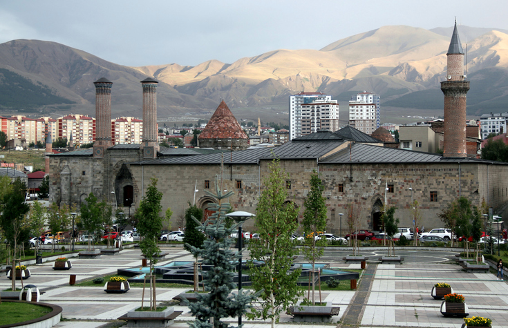 Tarih, Kültür ve Doğa Bir Arada: Erzurum'da Gezilecek Yerler