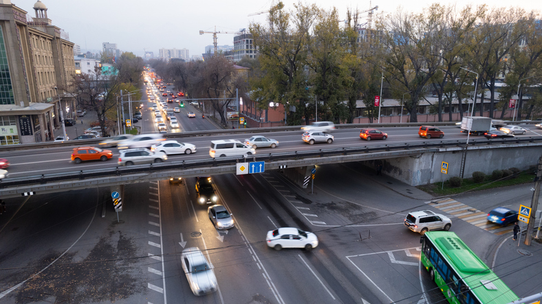 Tali Yol Ne Demek? Tali Yol İşaretleri Neler? - Garenta Blog